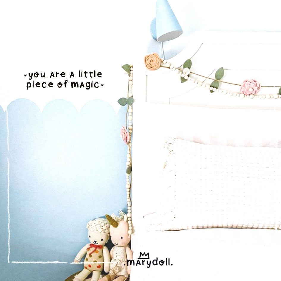 Wall vinyl | piece of magic