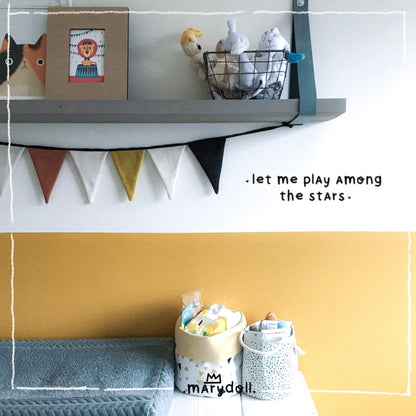 Vinil de parede | play among the stars