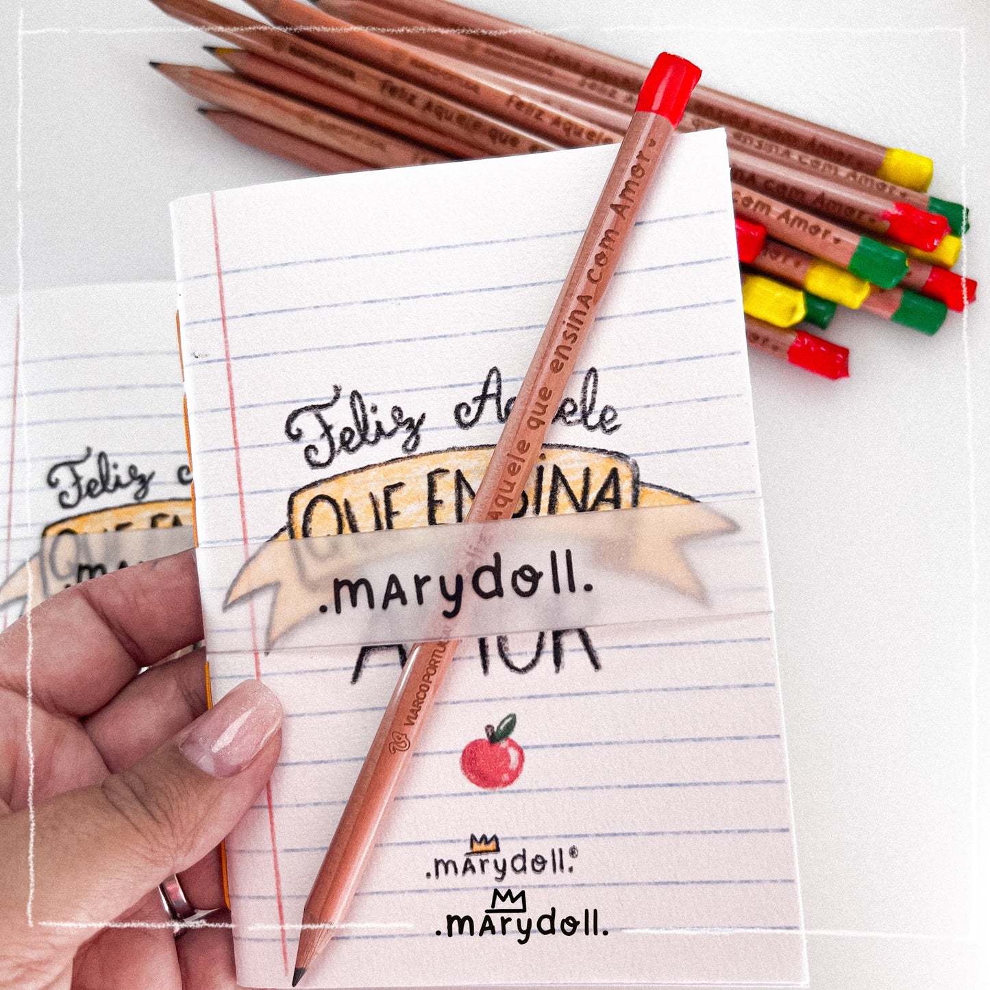 Caderno + lápis  | Feliz aquele que ensina com Amor