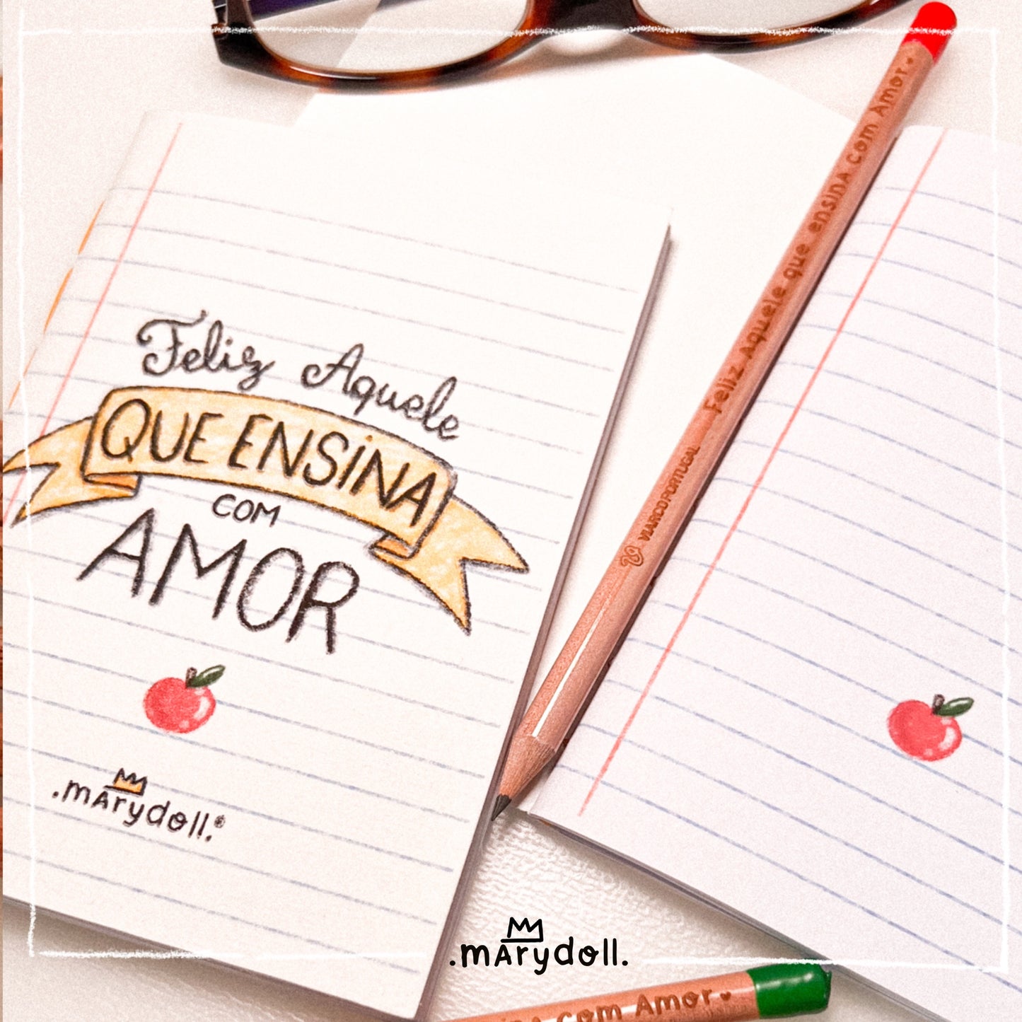 Caderno + lápis  | Feliz aquele que ensina com Amor
